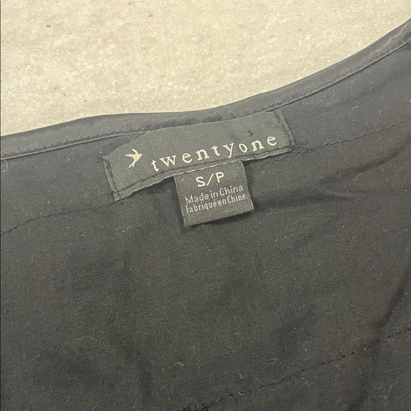 Black Ruffled Sequin Top - Picture 2 of 5